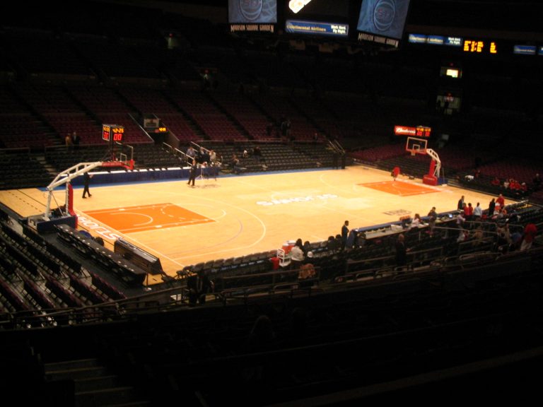 Campo da basket al Madison Square Garden, casa dei New York Knicks