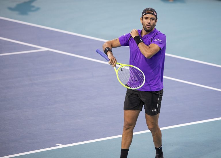 Matteo Berrettini durante un torneo di tennis