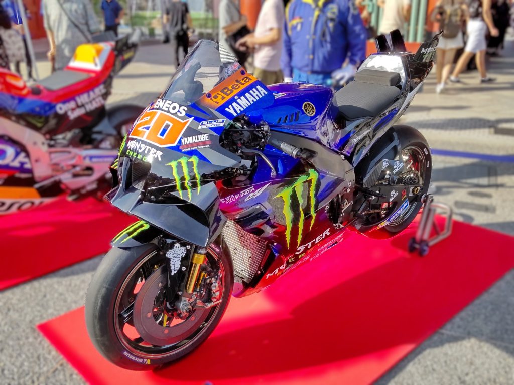 Yamaha YZR-M1 numero 20 di Fabio Quartararo esposta a MotoGP in Tokyo