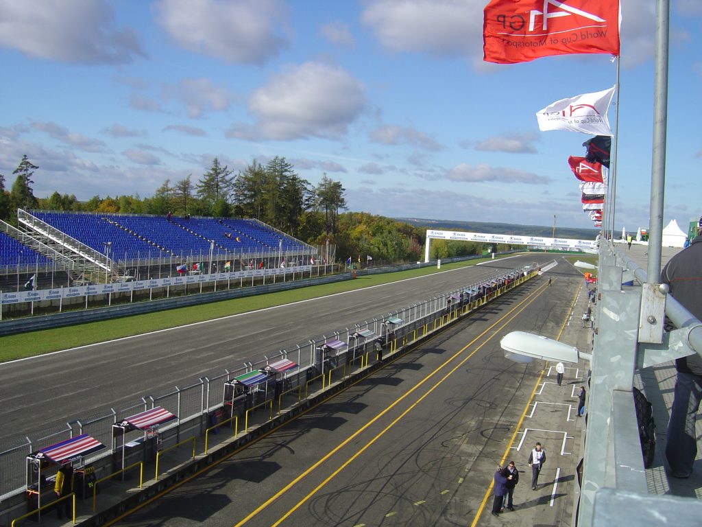 Rettilineo di partenza dell Automotodrom Brno