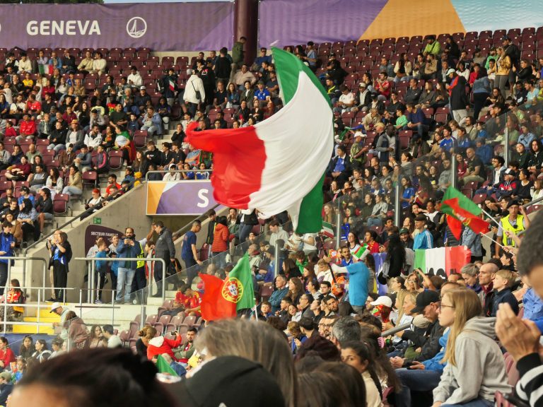 Italia femminile in campo contro il Portogallo