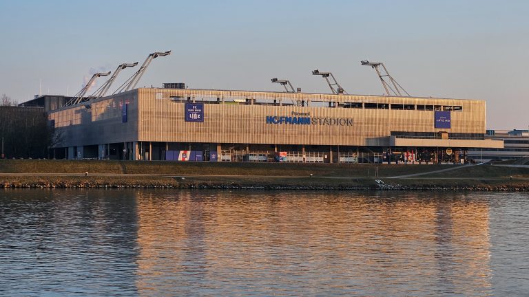 Hofmann Personal Stadion di Linz per Galatasaray-Venezia