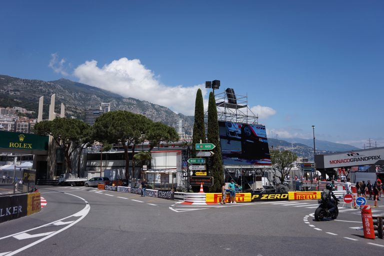 Strada di Monaco per la cronometro della Vuelta 2026