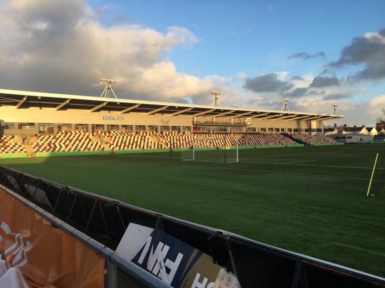 Rodney Parade a Newport per Newport County-Roma