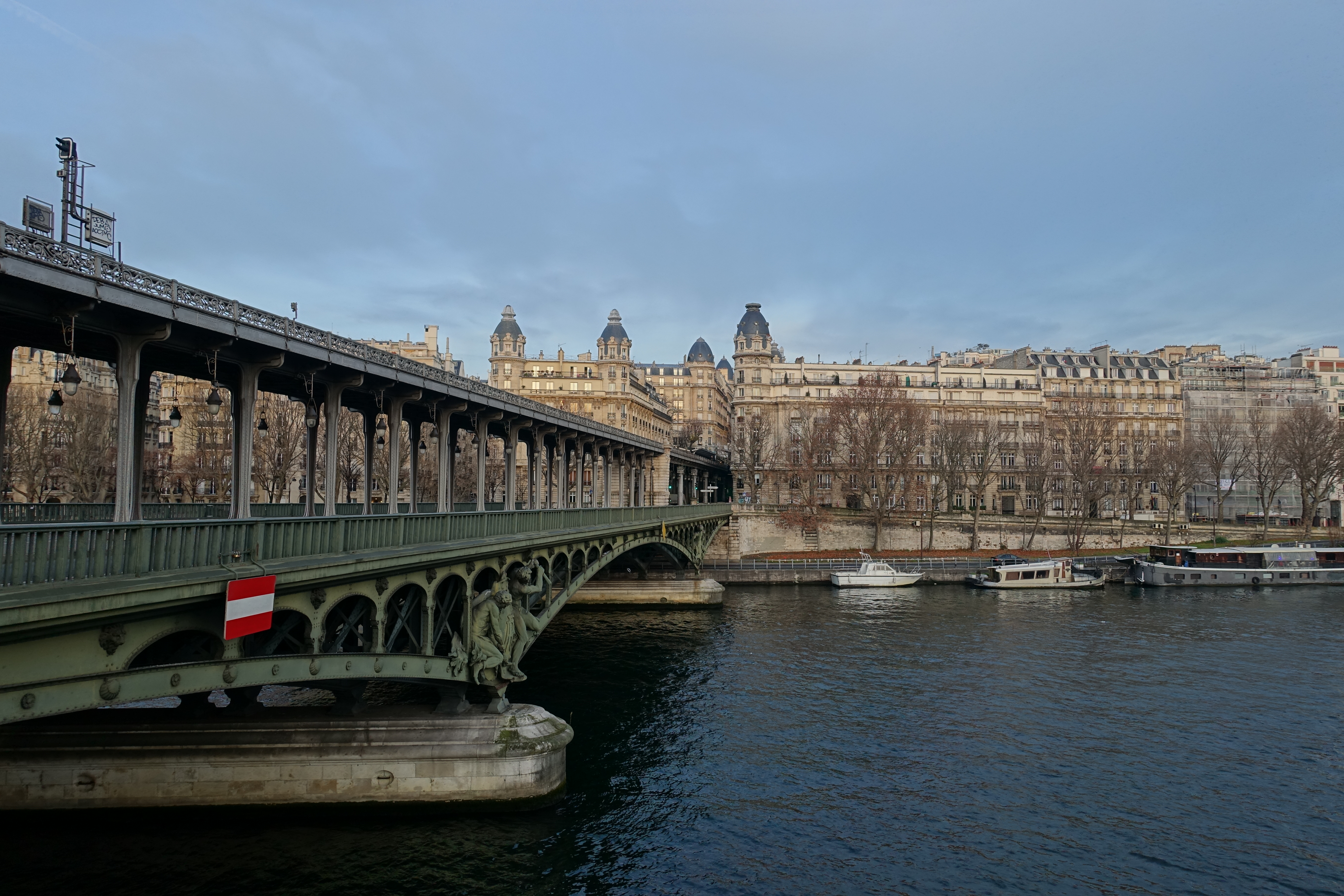 La Senna al Pont de Bir-Hakeim a Parigi