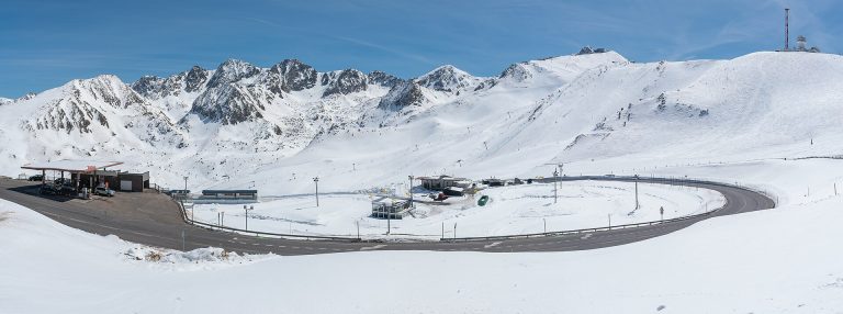 Vista dal Port d Envalira in Andorra per la tappa 4 della Vuelta 2026