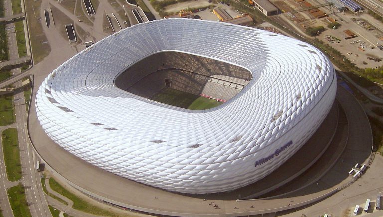 Allianz Arena di Monaco per Bayern Monaco-Stoccarda