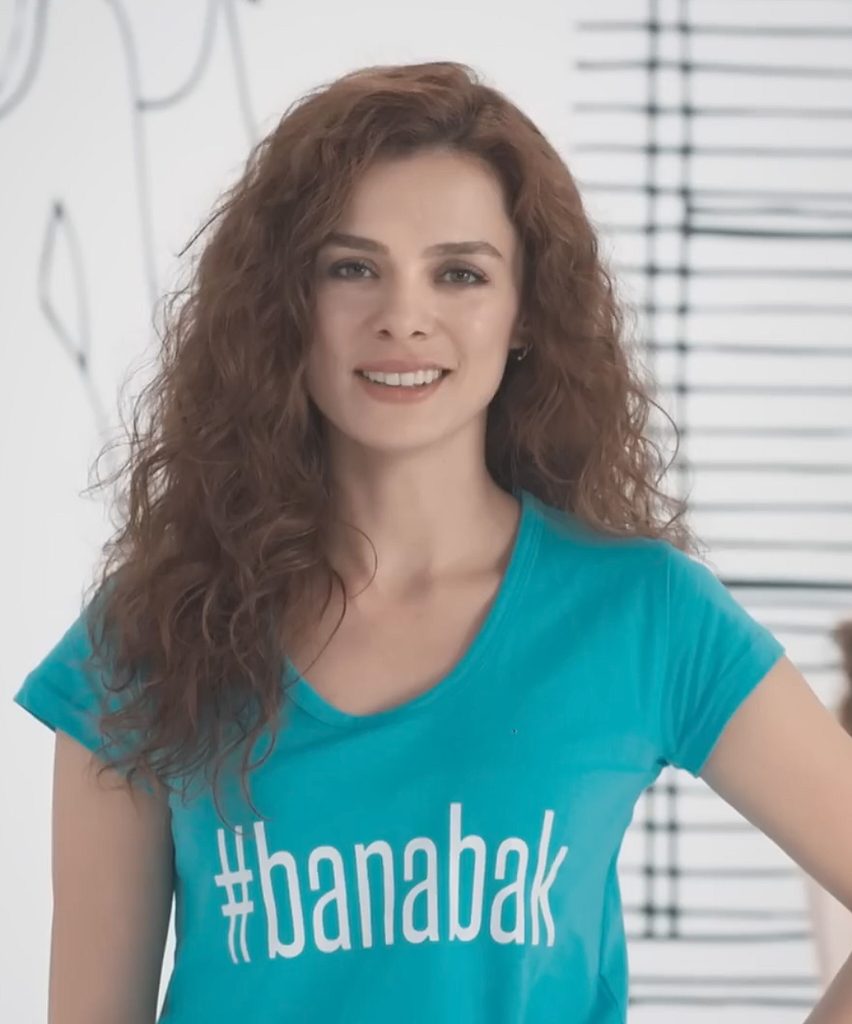 Özge Özpirinçci, protagonista di Hot Sweet Sour