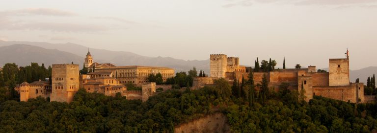 Alhambra di Granada per la tappa 21 della Vuelta 2026