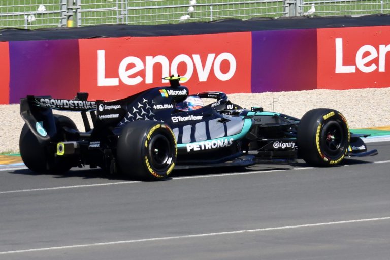 Andrea Kimi Antonelli sulla Mercedes-AMG F1 W17 nel 2026
