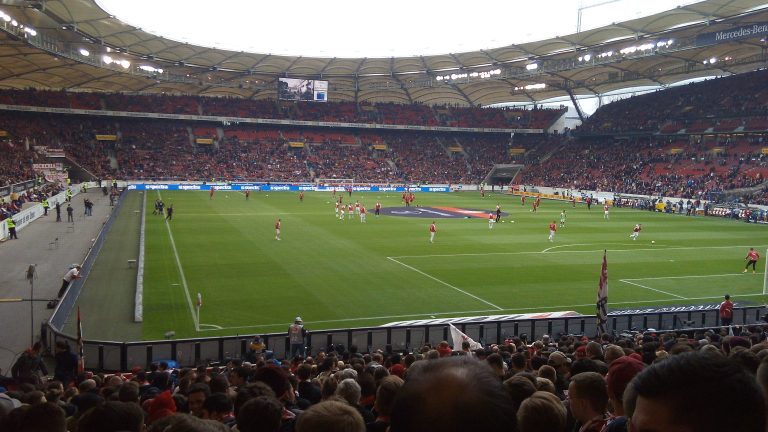Mercedes-Benz Arena di Stoccarda per Stoccarda-Viking