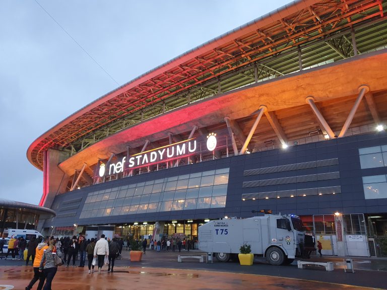 Rams Park di Istanbul per Galatasaray-Barcellona